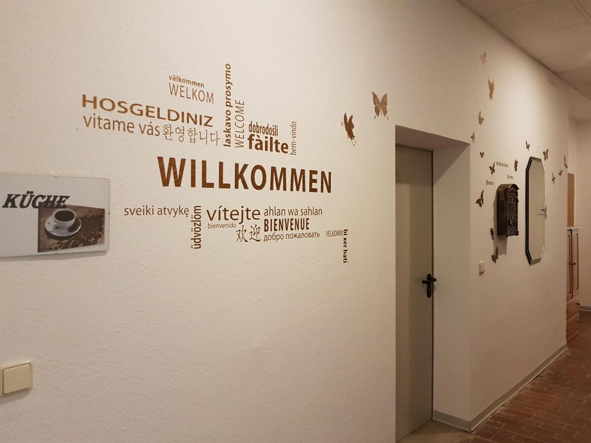 Unterkunft Einfach Und Zentral แอร์ฟวร์ท ภายนอก รูปภาพ